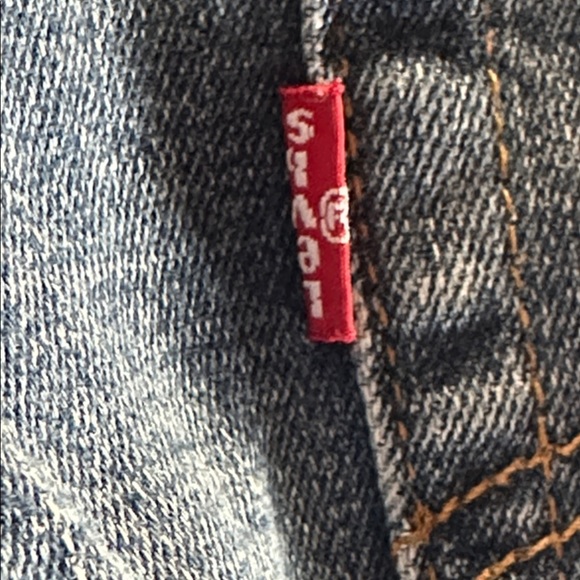 Levi Classic Blue Levi Denim Shorts - Picture 3 of 7